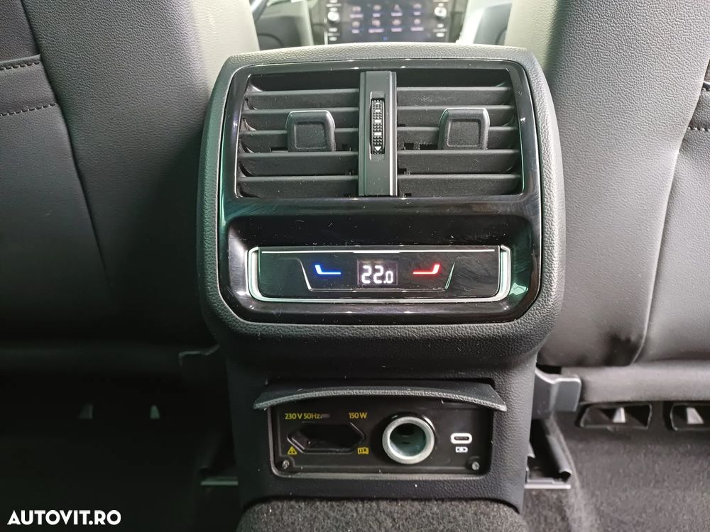 Volkswagen Passat 2.0 TDI SCR DSG Elegance - 38