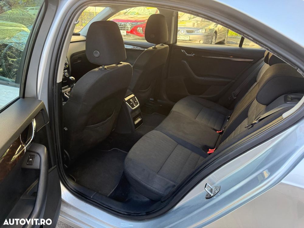 Skoda Octavia 1.2 TSI ELEGANCE - 16