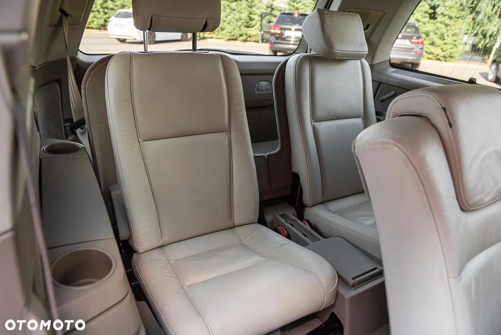 Volvo XC 90 3.2 AWD R-Design - 26