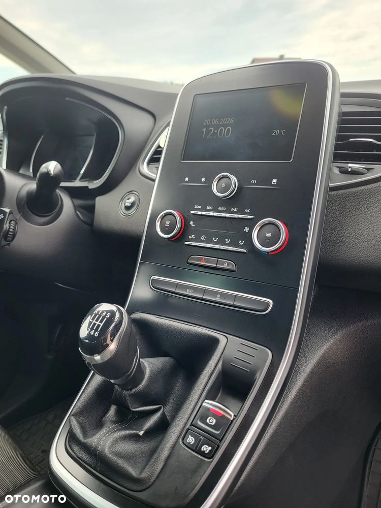 Renault Scenic - 27