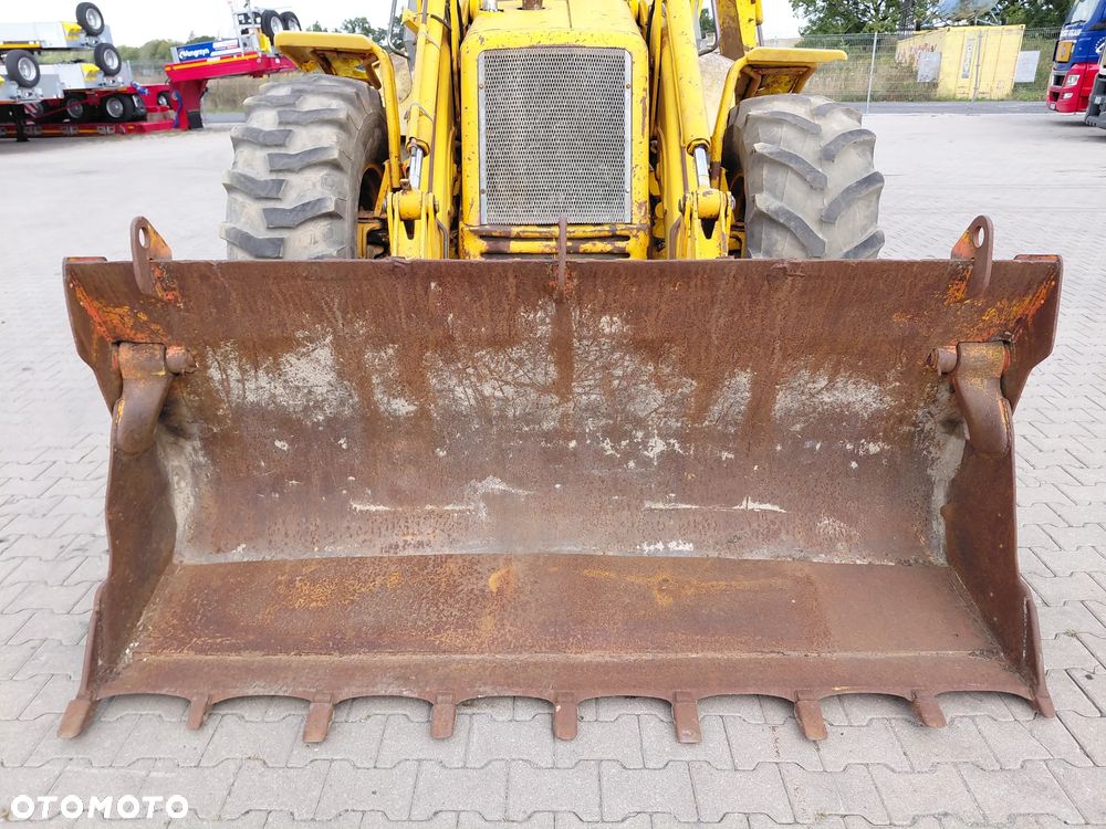 JCB 4 CX - 22