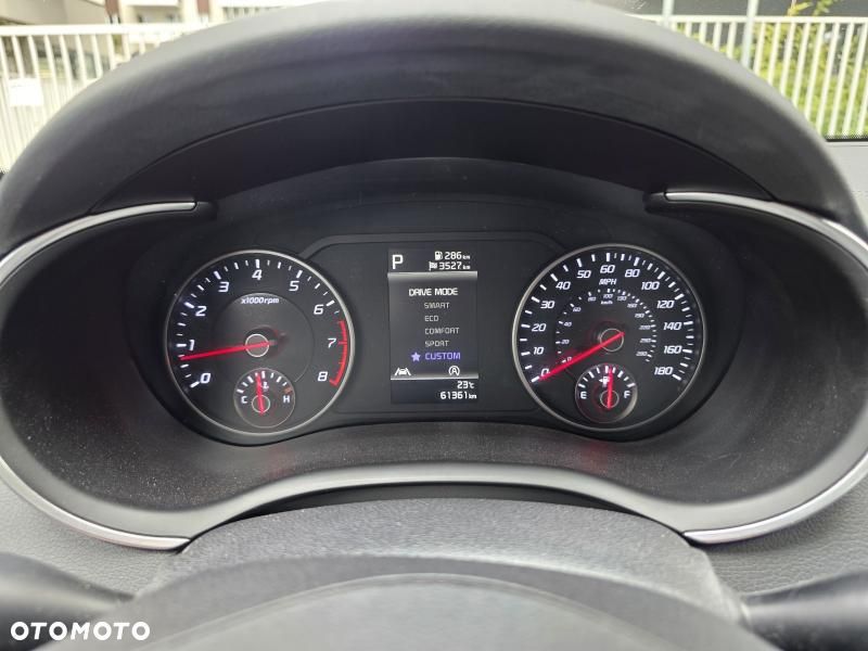 Kia Stinger 2.0 T-GDI GT Line - 23