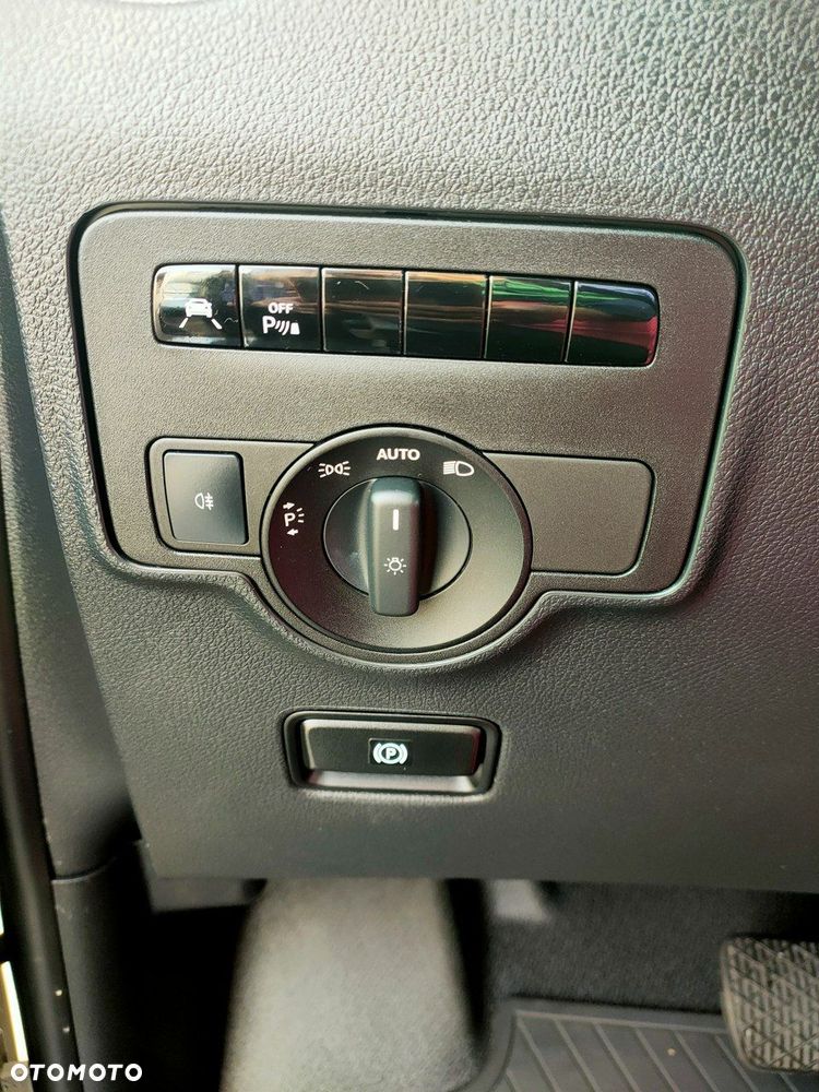 Mercedes-Benz Vito - 29
