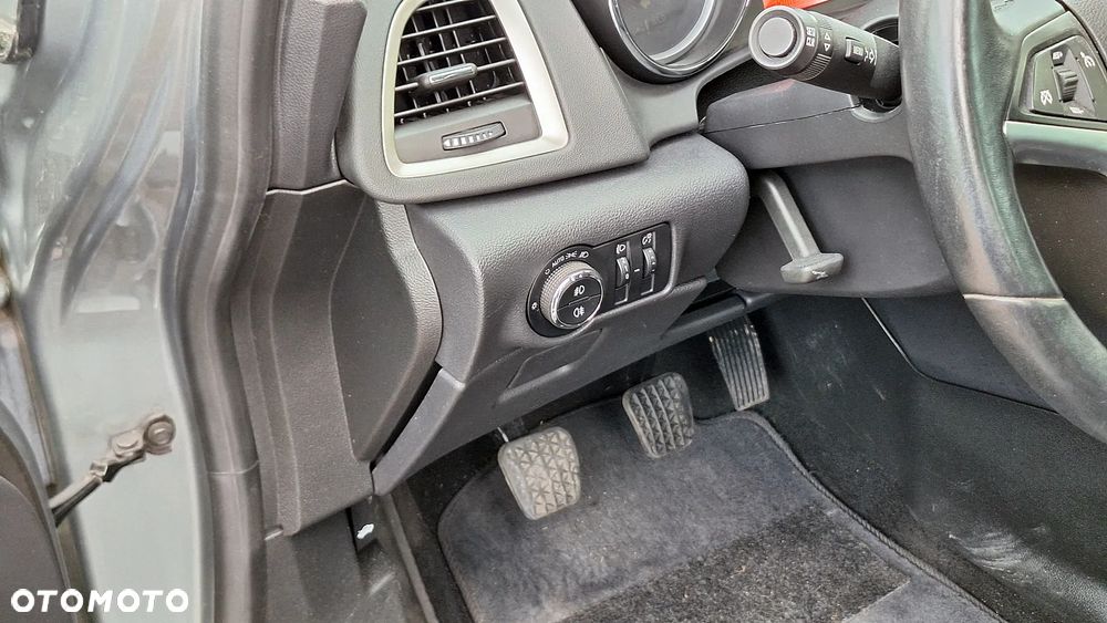 Opel Astra 1.4 Turbo - 10