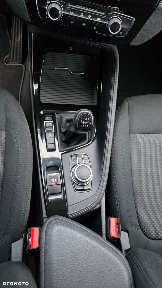 BMW X2 sDrive18i Advantage - 12