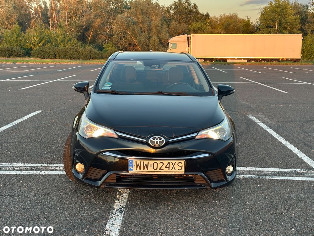 Toyota Avensis 2.0 D-4D Active Business - 3