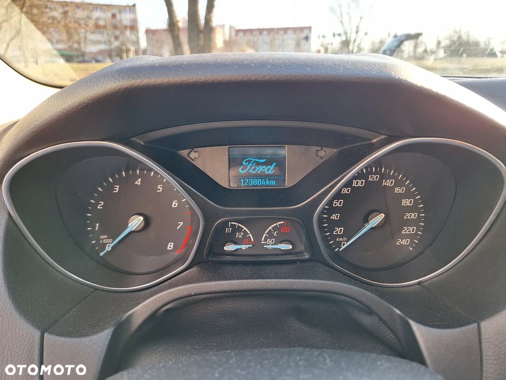 Ford Focus 1.0 EcoBoost Titanium - 15