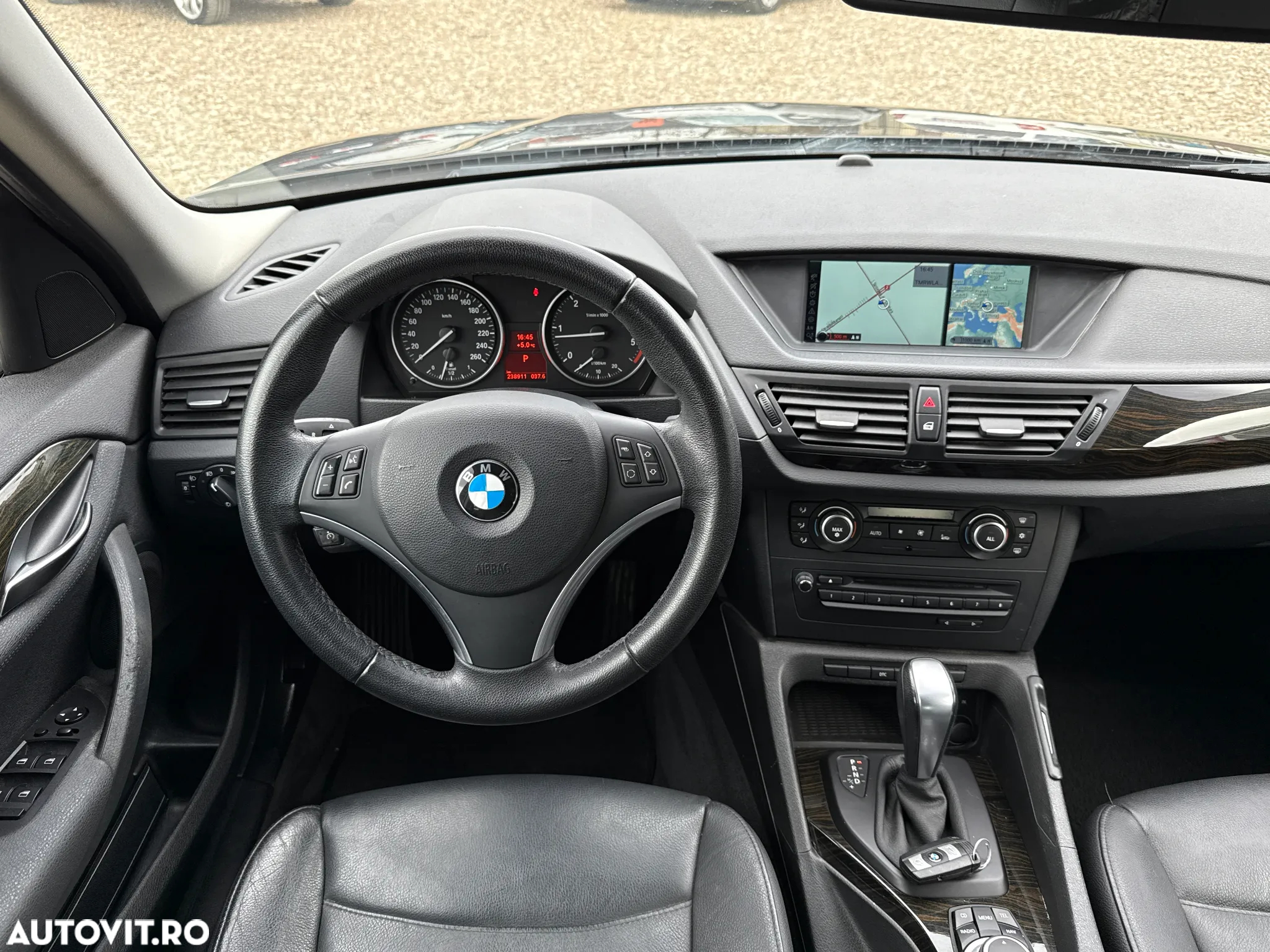 BMW X1 - 17