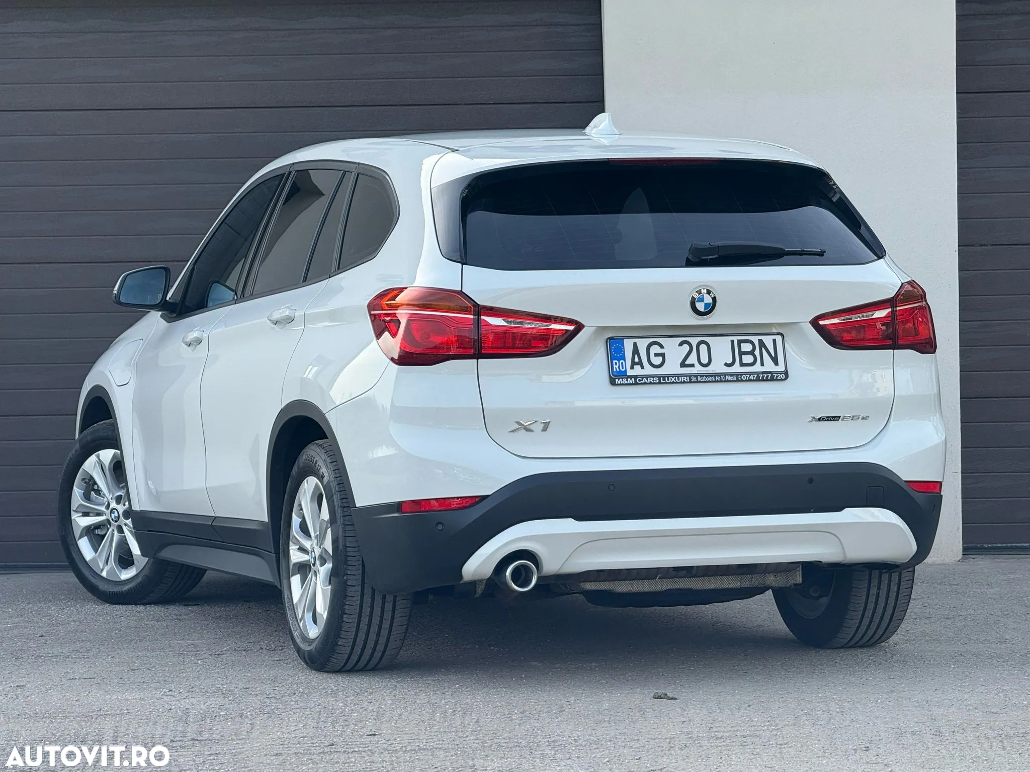 BMW X1 xDrive25e xLine - 28