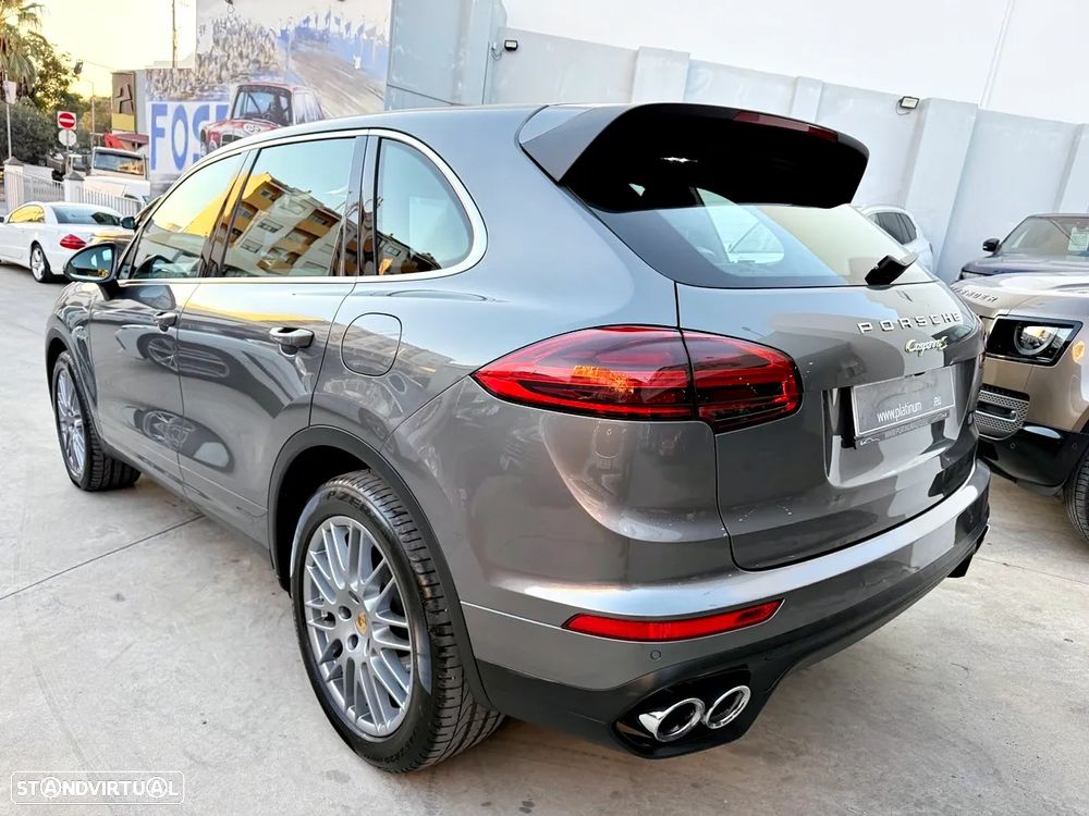 Porsche Cayenne S Hybrid - 5
