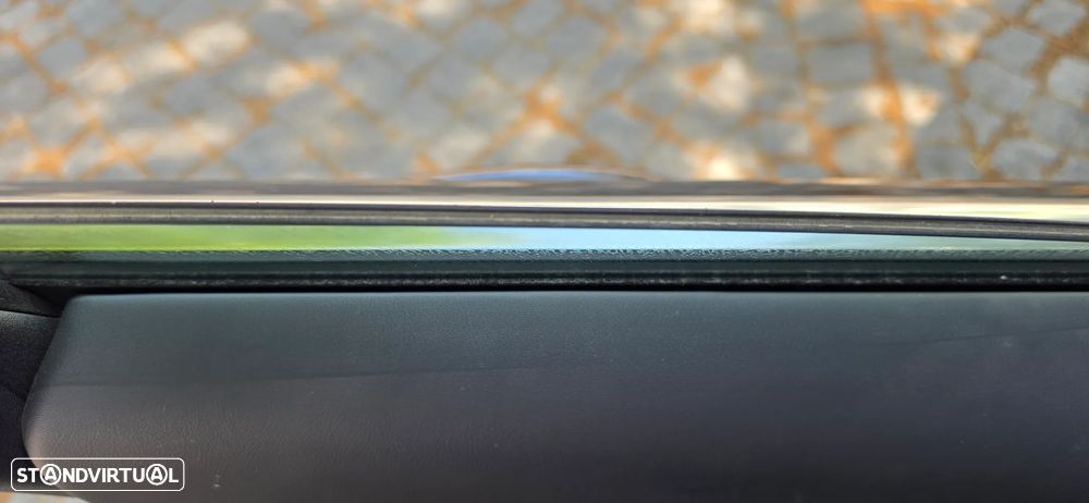 Mercedes-Benz C 300 e AMG Line - 32