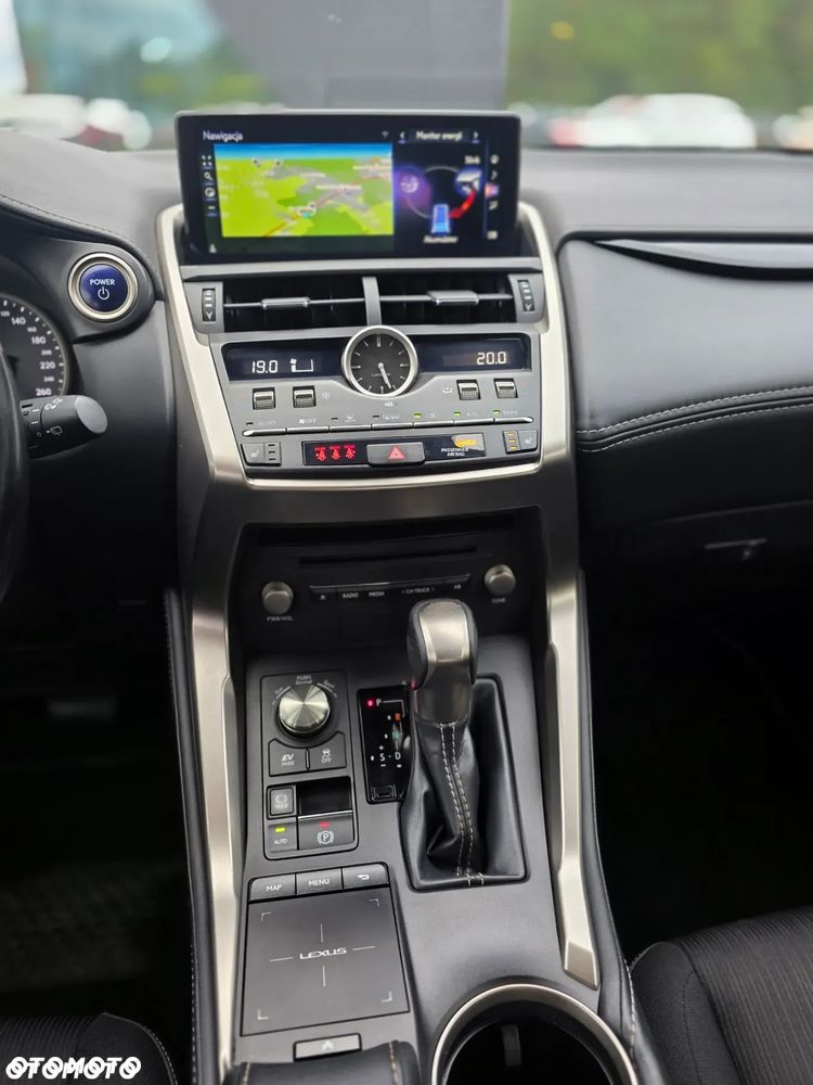 Lexus NX 300h Elegance AWD - 23