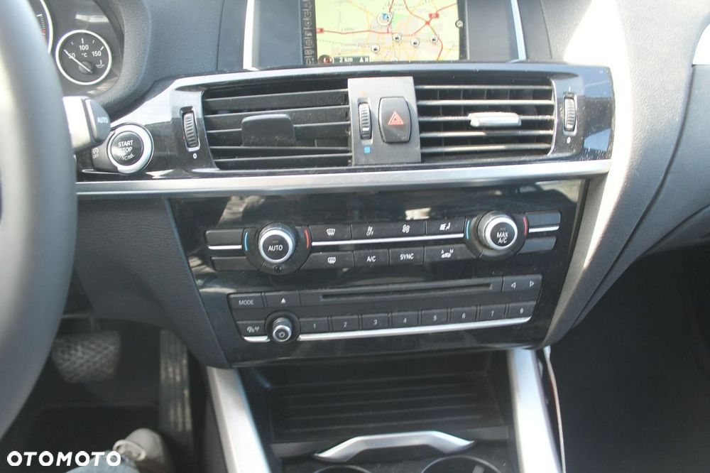BMW X3 sDrive18d - 18