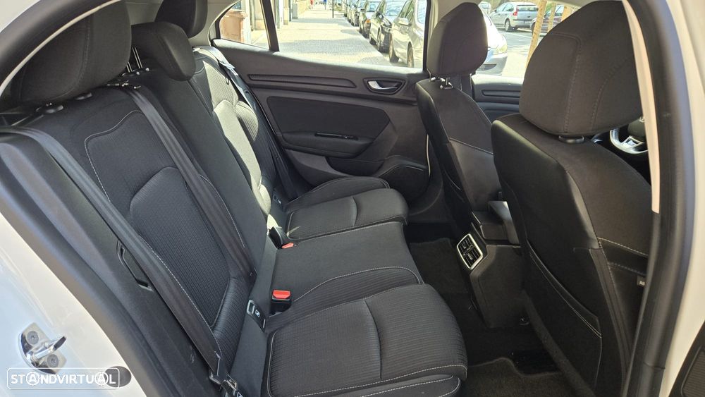 Renault Mégane BLUE dCi 115 LIMITED - 8