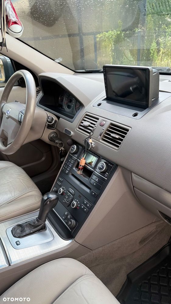 Volvo XC 90 - 12