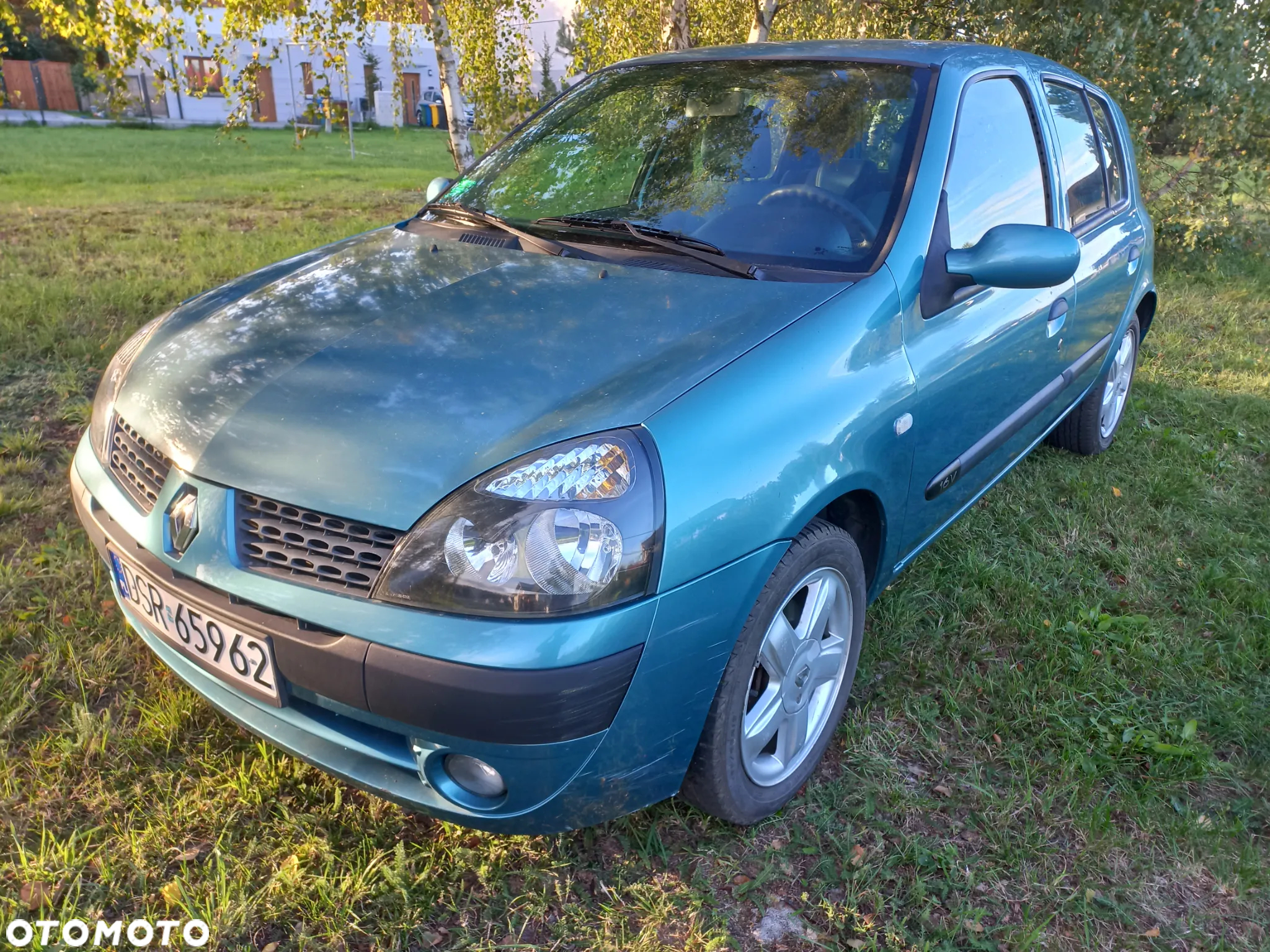 Renault Clio 1.2 16V Authentique - 8