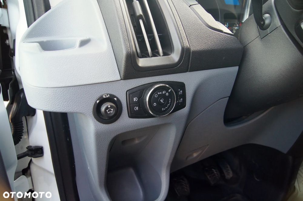 Ford Transit 7 osób, Brygadówka, Krajowy - 11