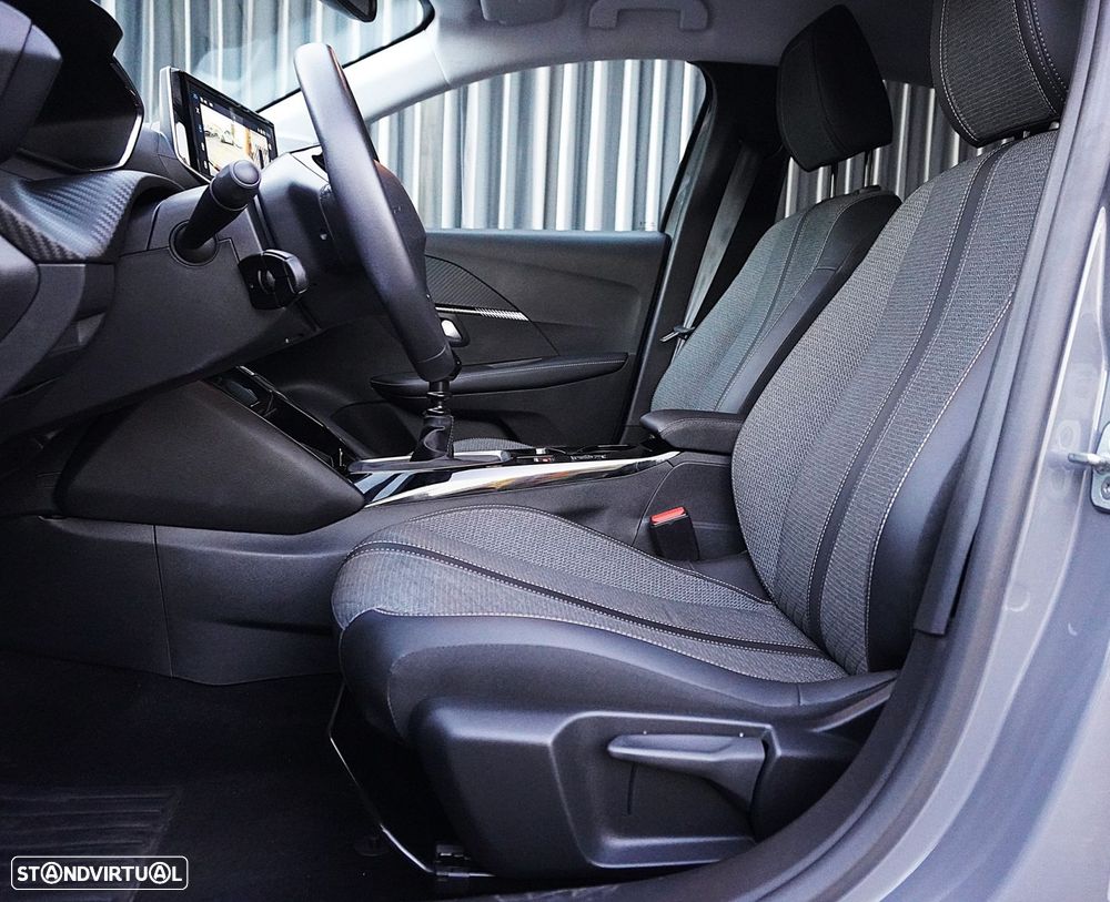 Peugeot 208 1.2 PureTech Allure Pack - 19
