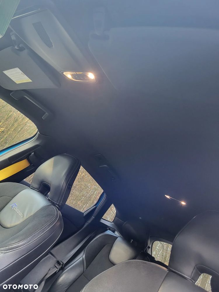 Volvo V40 D2 R Design - 21