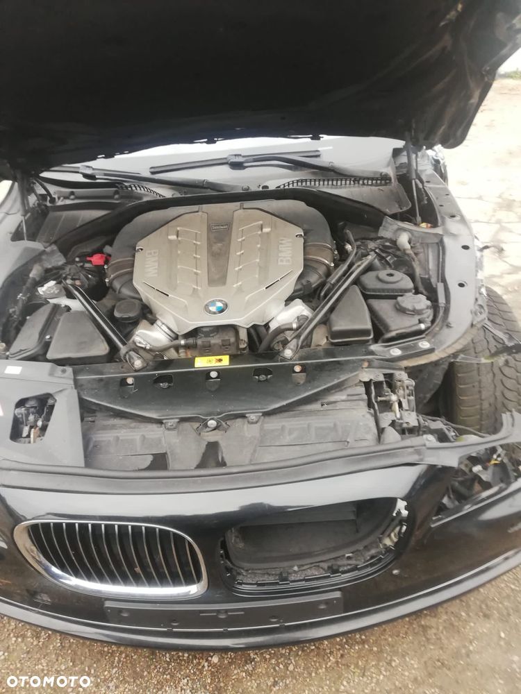 BMW Seria 7 - 9