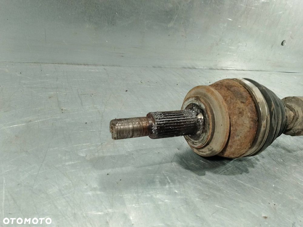 PÓŁOŚ LEWA PRZÓD TOYOTA RAV4 III 2.2 16V D4D - 3