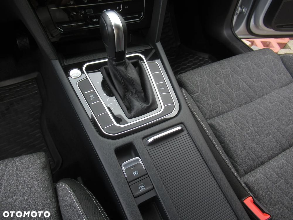 Volkswagen Passat 2023