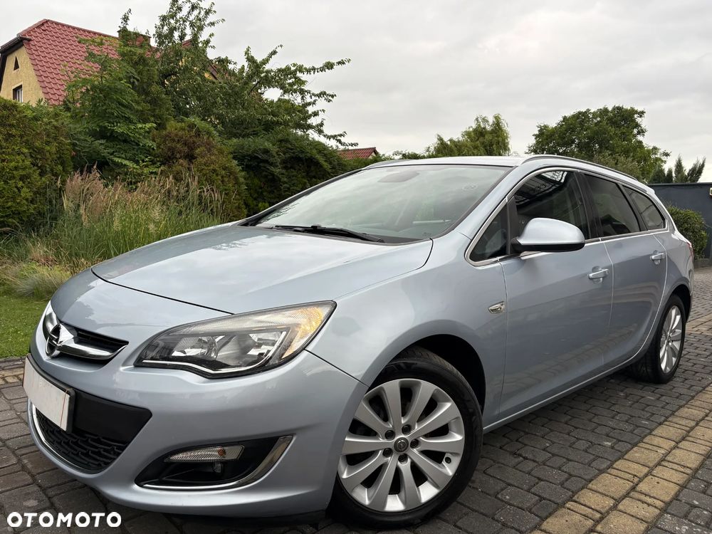 Opel Astra 1.4 Turbo Cosmo - 25