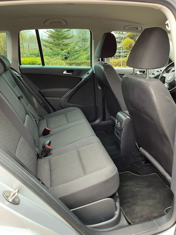 Volkswagen Tiguan - 8