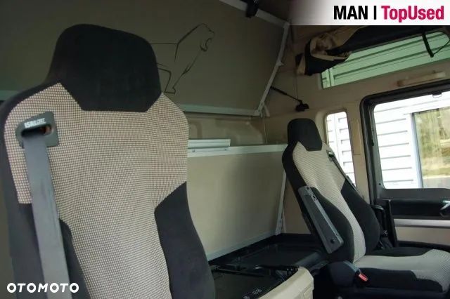 MAN TGX 26.460  XXL -9,6M 24EP NOWA ZABUDOWA+WINDA - 28