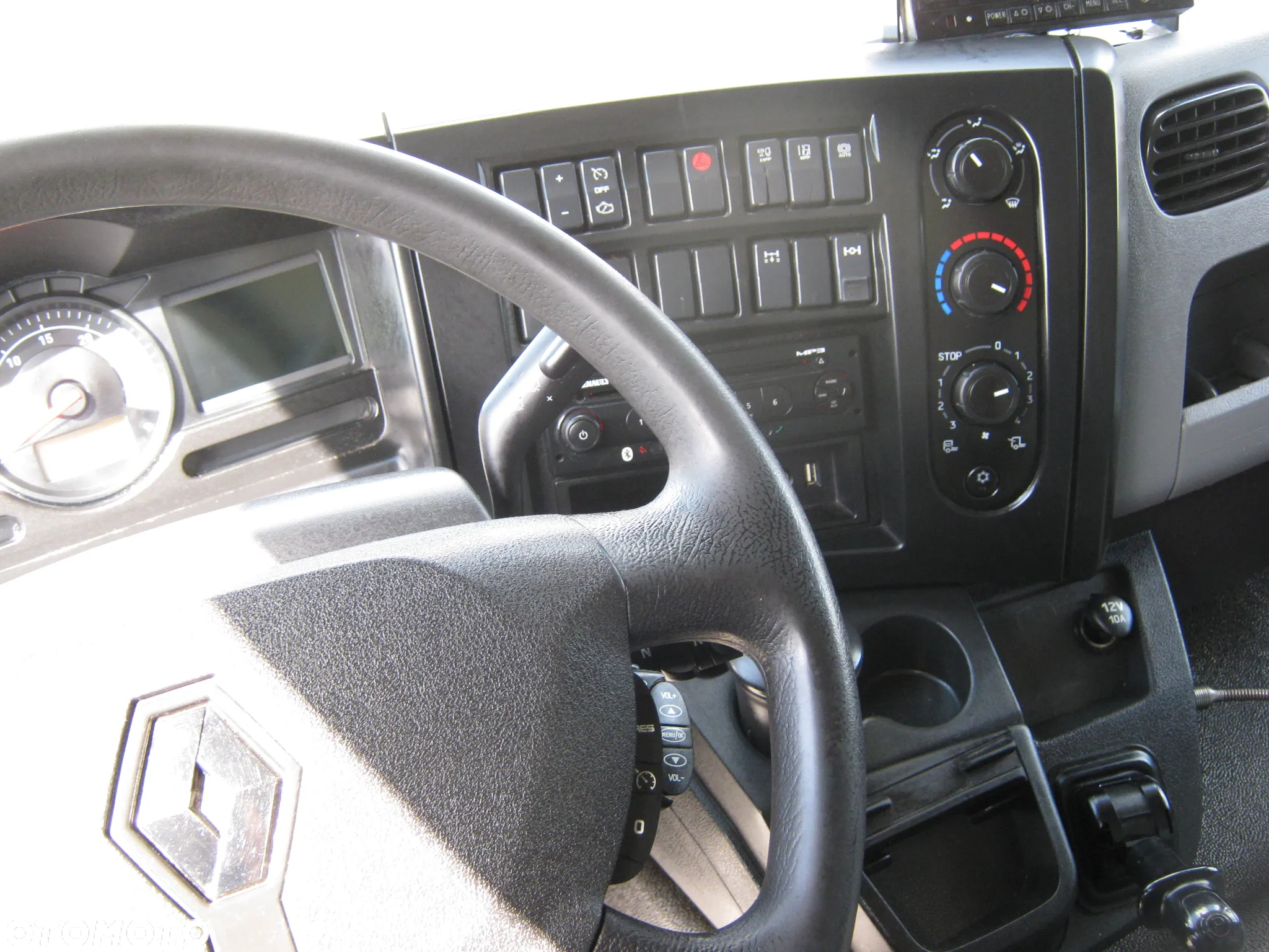 Renault D-280 SPROWADZONY - 12