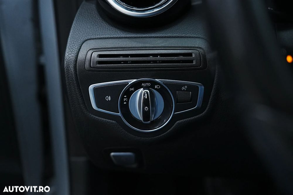 Mercedes-Benz C - 28