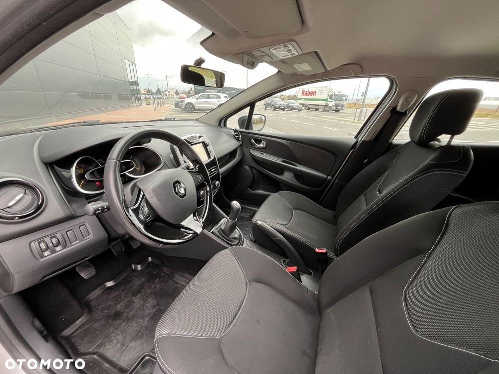Renault Clio 1.2 16V Life EU6 - 10
