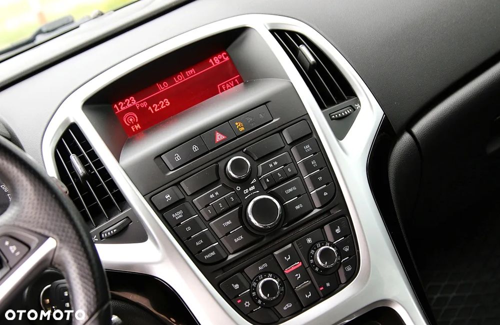 Opel Astra 1.4 T Enjoy - 22