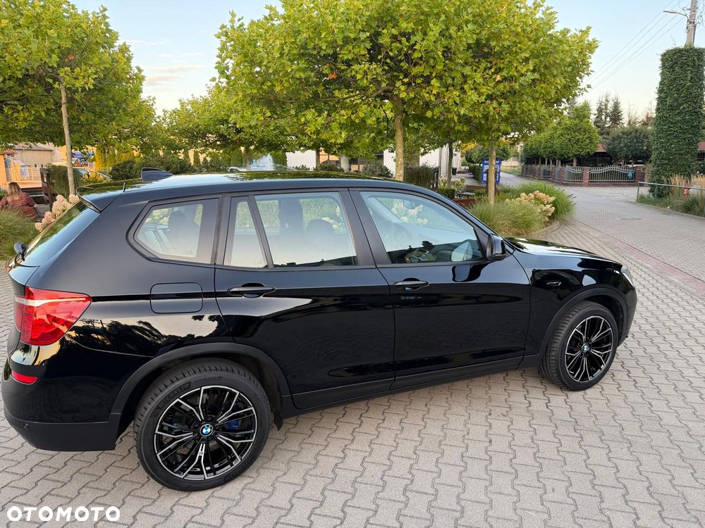 BMW X3 xDrive20d - 16