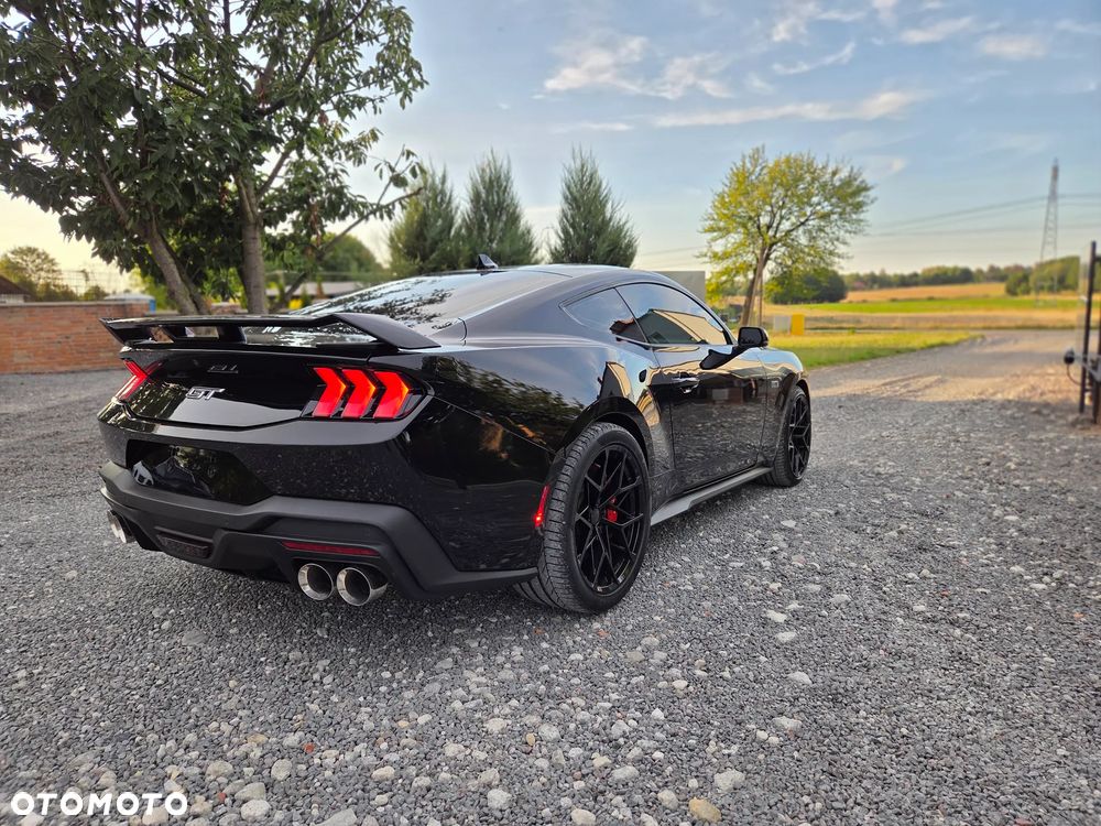 Ford Mustang - 15