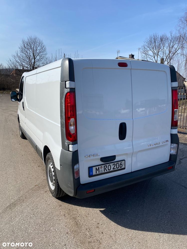 Opel Vivaro - 3