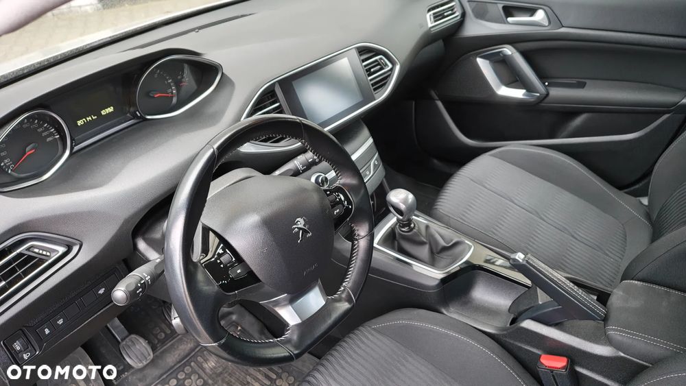 Peugeot 308 1.6 BlueHDi Active S&S - 10