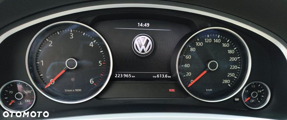 Volkswagen Touareg 3.0 V6 TDI BMT - 17