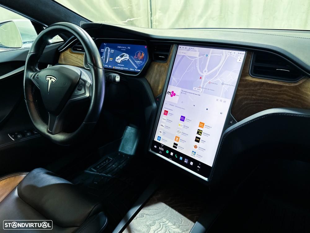Tesla Model S Long Range AWD - 30