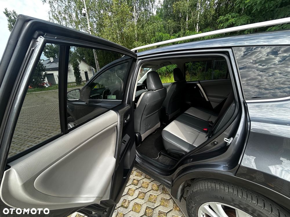 Toyota RAV4 2.0 Premium MS - 9