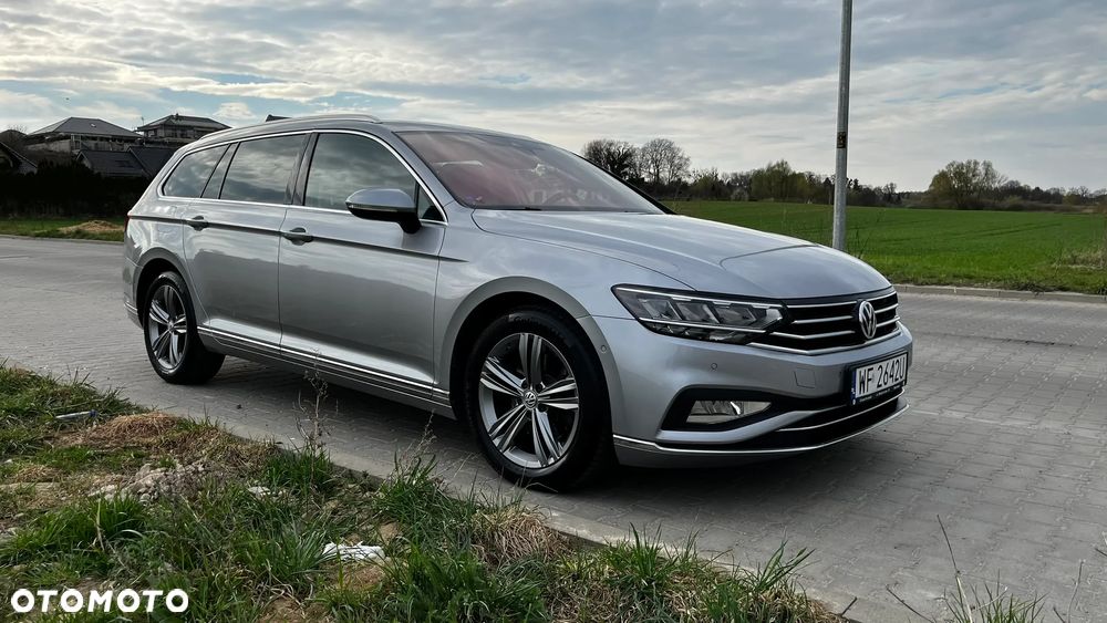 Volkswagen Passat Variant 1.5 TSI EVO Elegance DSG - 4