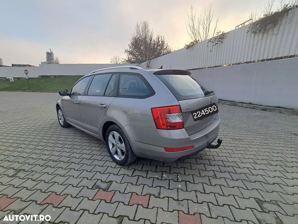 Skoda Octavia 2.0 TDI Green tec DSG Edition - 10