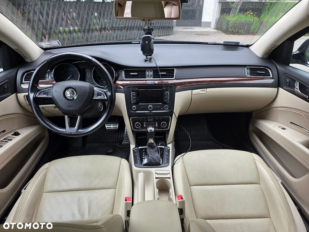 Skoda Superb 3.6 FSI 4x4 Platinum Outdoor DSG - 12