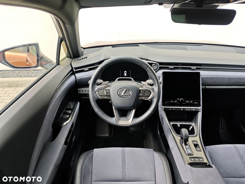 Lexus LBX 1.5 Hybrid Original Edition - 17