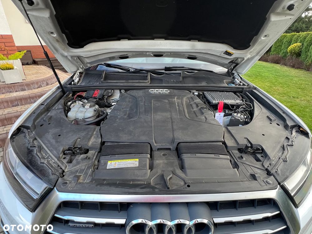 Audi Q7 - 19