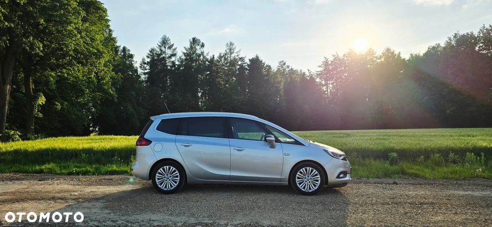 Opel Zafira 1.4 T Cosmo - 1