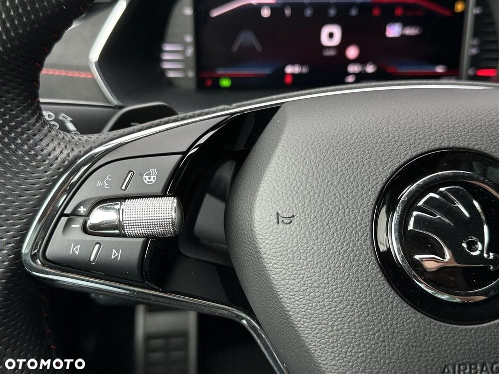 Skoda Octavia 2.0 TDI RS DSG - 18