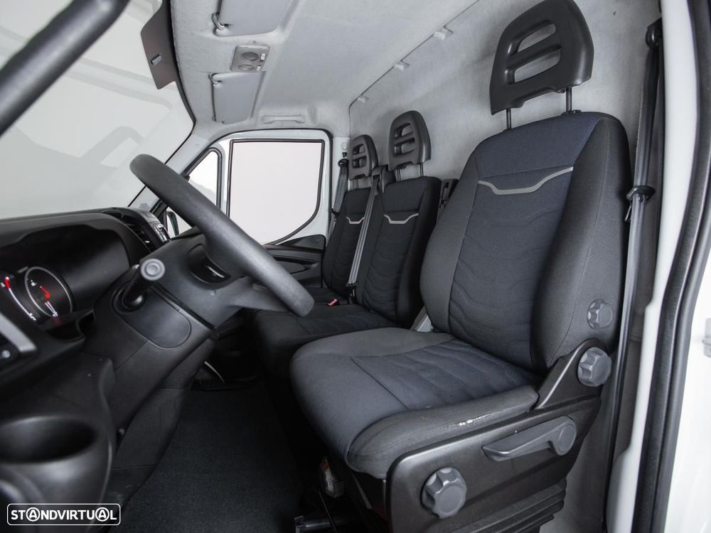Iveco Daily 35S16V 4100 L4 c/IVA C/AUTOMATICA - 6