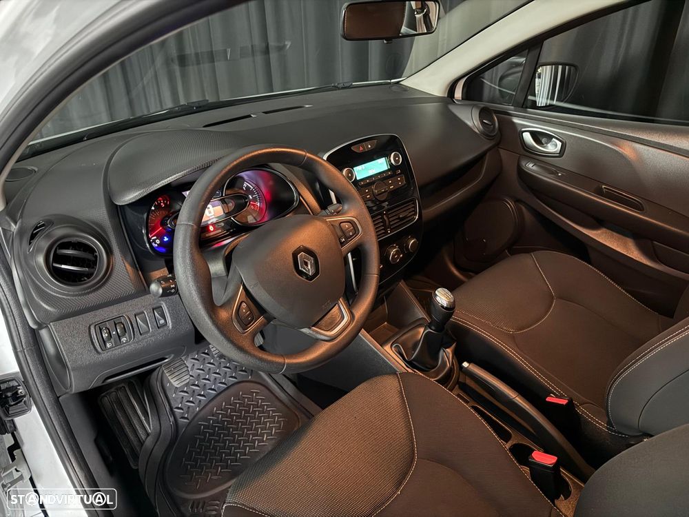 Renault clio 1.5 DCI Van - 7