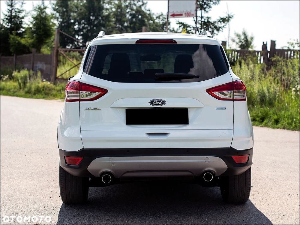 Ford Kuga - 4